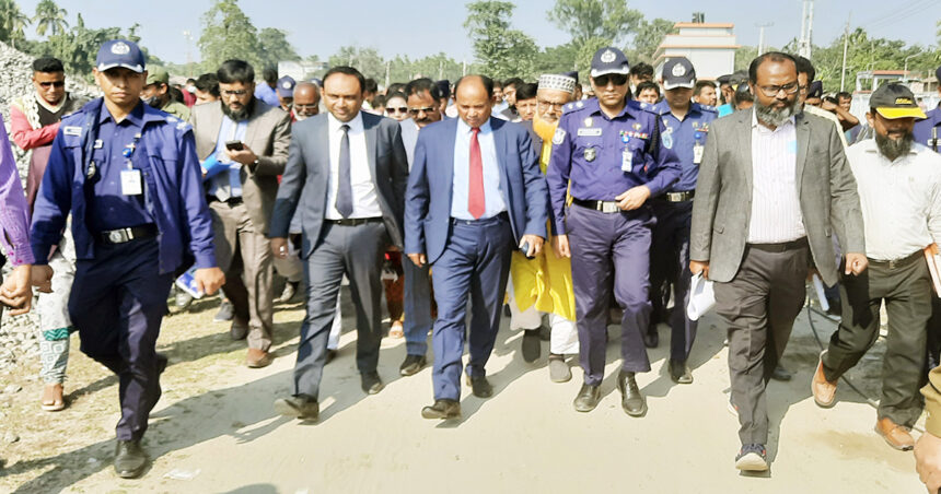 ১৪০ কোটি টাকা ব্যয়ে নীলফামারীর চিলাহাটি রেল স্টেশনের উন্নয়ন কাজ পরিদর্শনেঃ রেলপথ মন্ত্রী