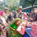 ফুলবাড়ীতে শীতবস্ত্র, বিনামুল্যে চিকিৎসা সেবা ও ঔষধ বিতরণ করলো ১৫ বিজিবি