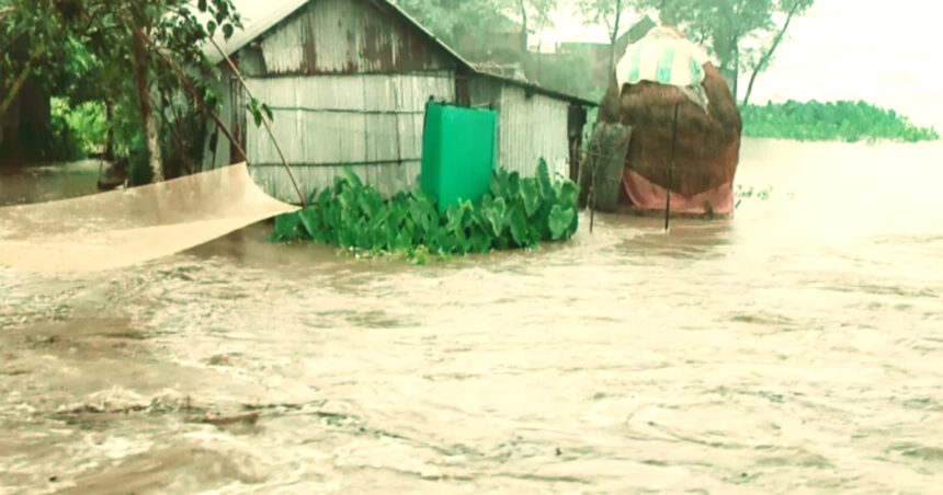 সুরমা নদীর পানি ১৮ সেন্টিমিটার বৃদ্ধি পেয়ে বিপদসীমা ছুঁই ছুঁই