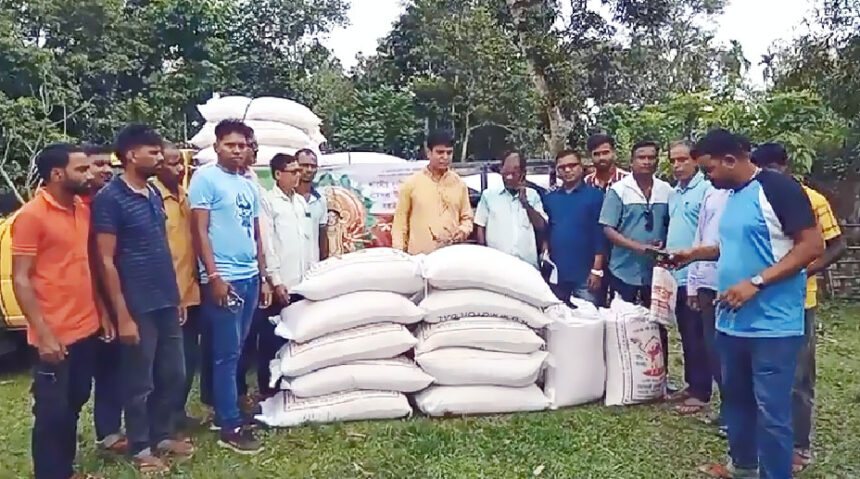 "সেবার জন্য জনপ্রতিনিধি হতে হয় না, ভালোবাসার প্রয়োজন হয়"