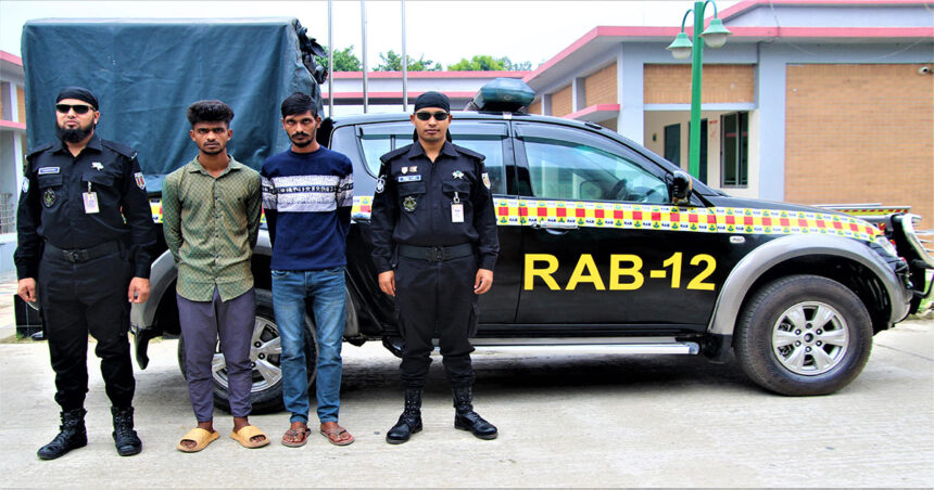 সিরাজগঞ্জে সাড়ে ৬ কেজি গাঁজাসহ আটক ২, ট্রাক জব্দ