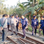 কুড়িগ্রাম-রংপুর রেললাইনের নাট খুলে নেয় দূর্বৃত্তরা, অতঃপর......