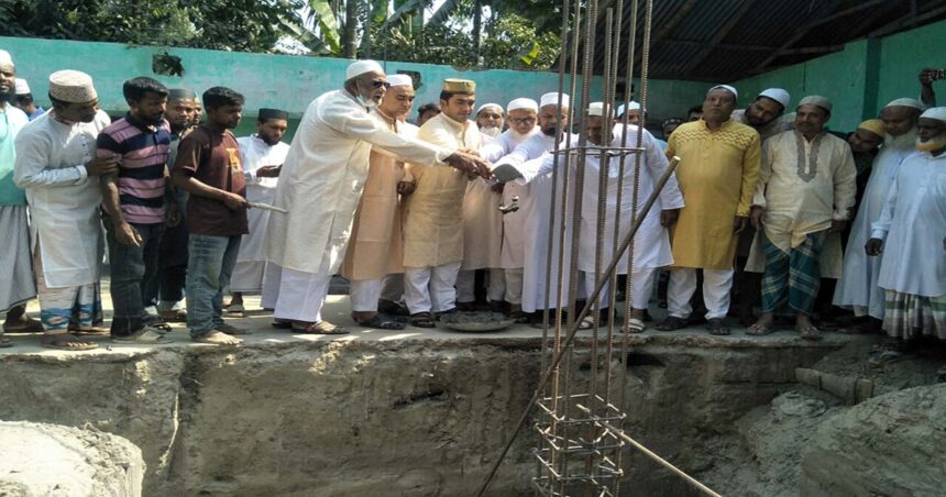 গঙ্গাচড়ায় বহুতল ভবনের ভিত্তি প্রস্তর স্থাপনের উদ্বোধন করলেন এমপি আসাদুজ্জামান বাবলু