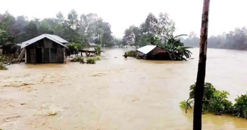 সিলেটে তৃতীয় দফার বন্যায় ফের প্লাবিত নিম্নাঞ্চল, ৭ লাখ মানুষ পানিবন্দি