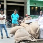 ডোমারে চাল-কম্বল ও বীজ উদ্ধার, ৫ ইউপি চেয়ারম্যানের কার্যালয়ে তালা