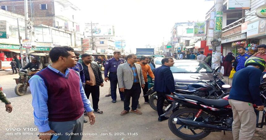 ফুটপাত দখলমুক্ত ও যানজট নিরসনে উচ্ছেদ অভিযান